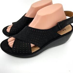 Clarks Collection Soft Cushion Black Platform Wedge Ankle Strap Shoe 10